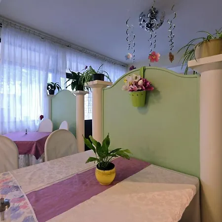 Bed & Breakfast Pansion Sandra Medulin